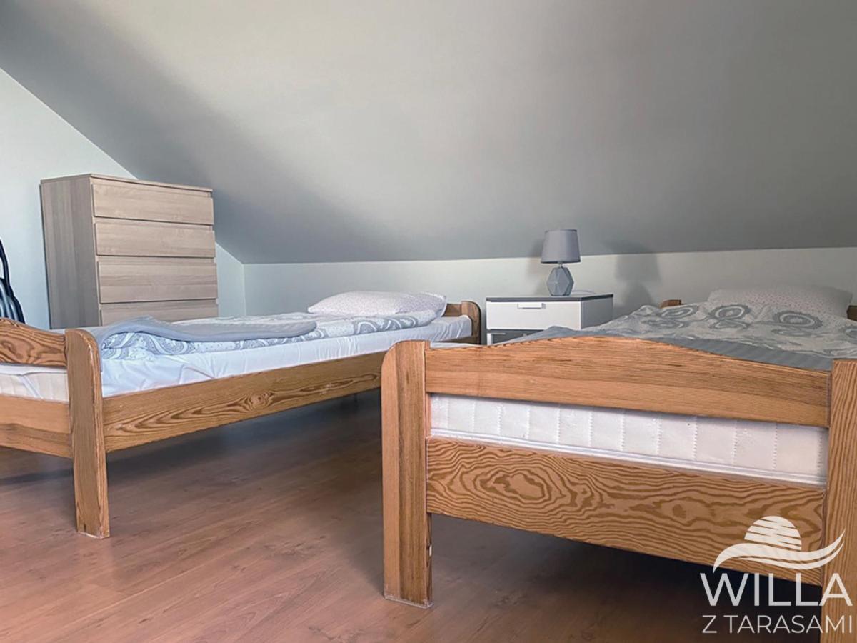 Willa Z Tarasami Wladyslawowo Ngoại thất bức ảnh