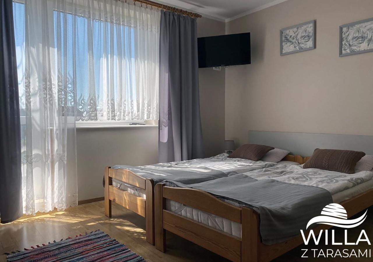 Willa Z Tarasami Wladyslawowo Ngoại thất bức ảnh
